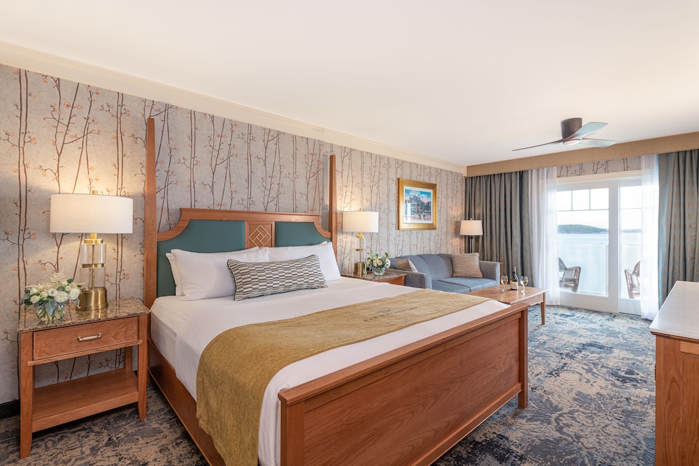 King Bed, Ocean View photo 1