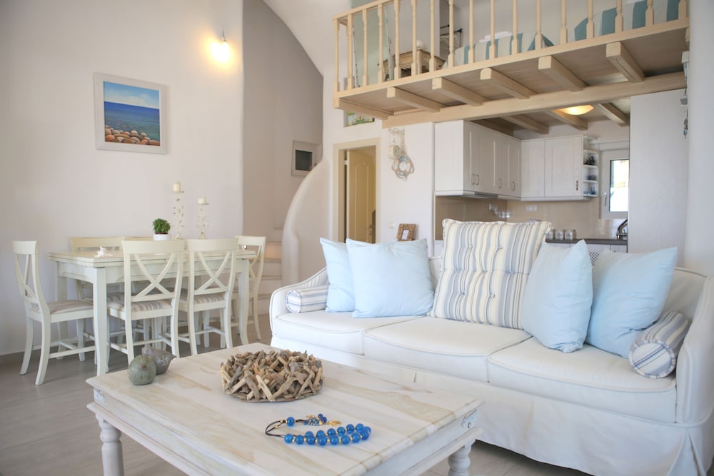 Villa, 2 Bedrooms, Sea View photo 1