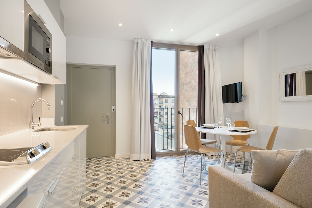 Superior Apartment, City View photo 2