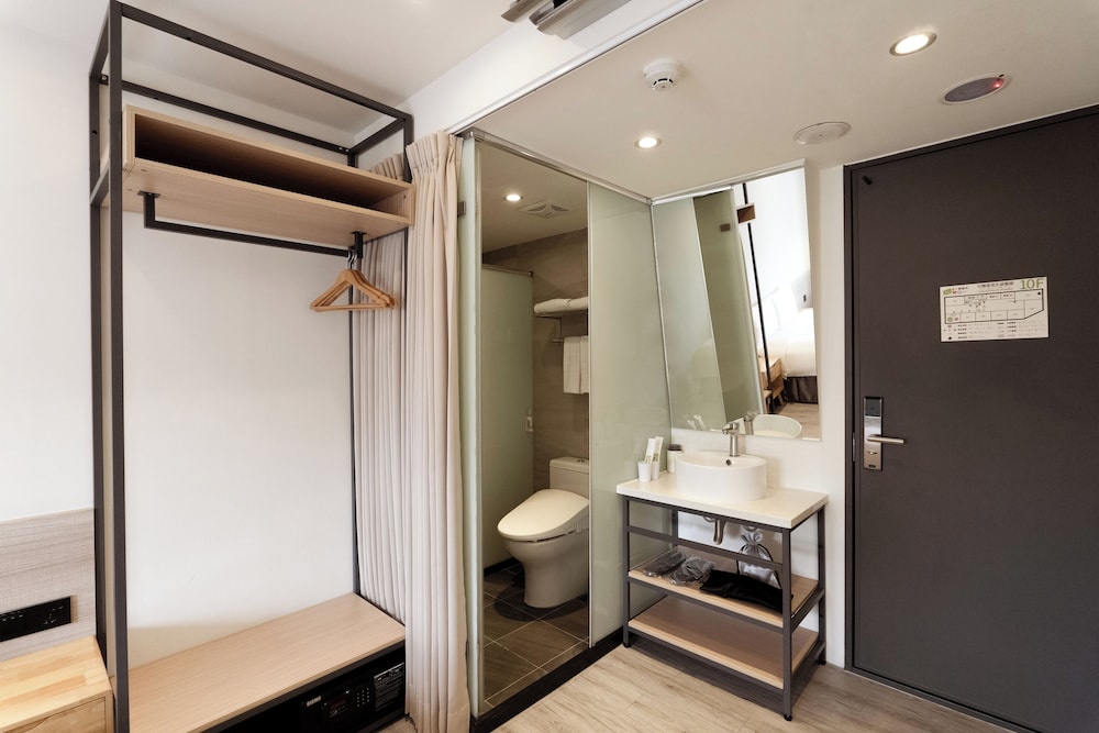 Standard Room - Photo 2