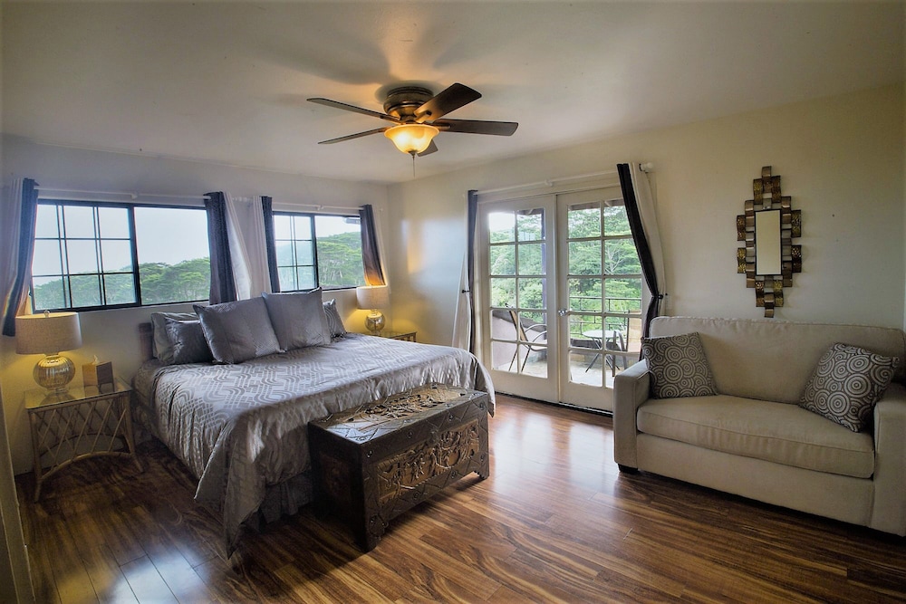 Premium Double Room, 1 King Bed with Sofa bed, Balcony, River View