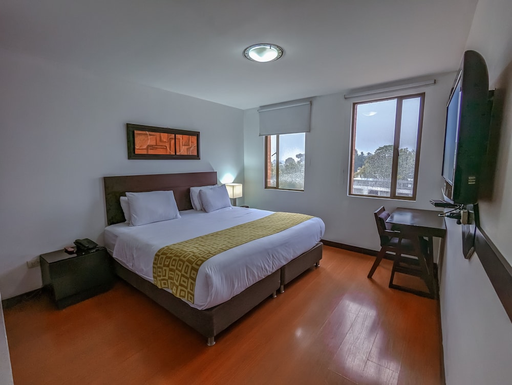 Standard Double Room - Photo 7