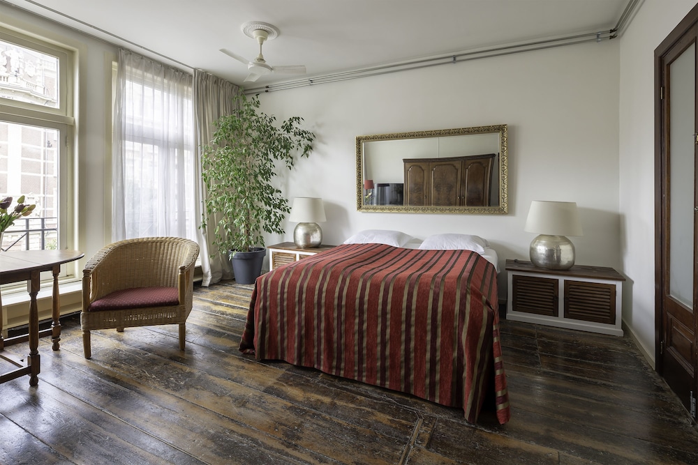 Traditional Double Room, Annex Building photo 1