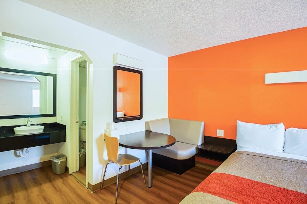 Basic Single Room