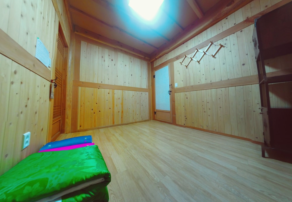 Triple Room, Private Bathroom (Free Korean Traditional Clothes Exp.) photo 2