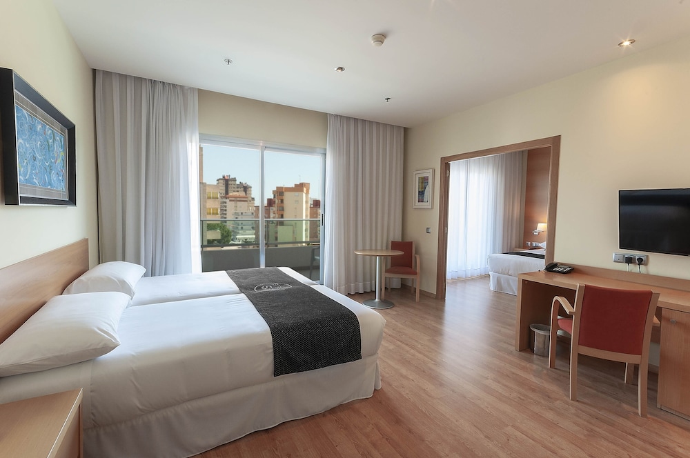 Double Room with Extra Bed (2 Adults + 2 Child)