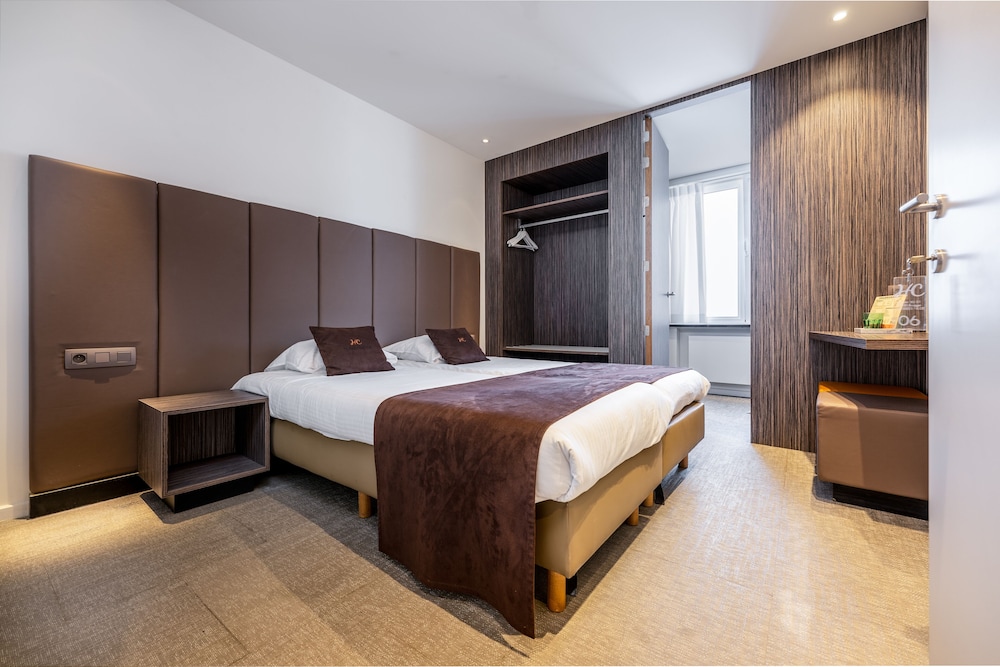 Twin Room, 2 Twin Beds