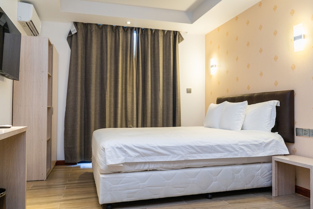 Deluxe Double Room - Photo 2