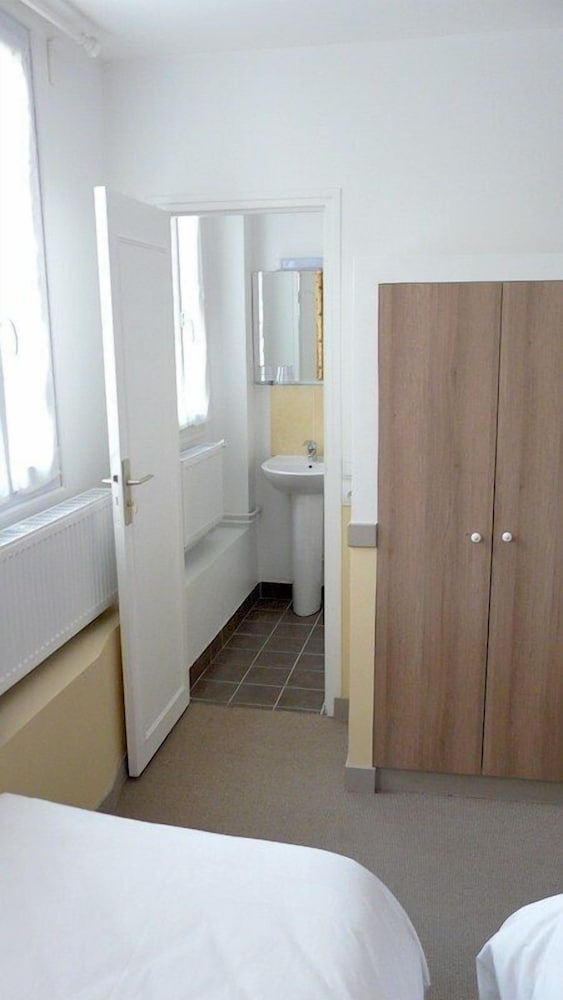 Classic Triple Room photo 3