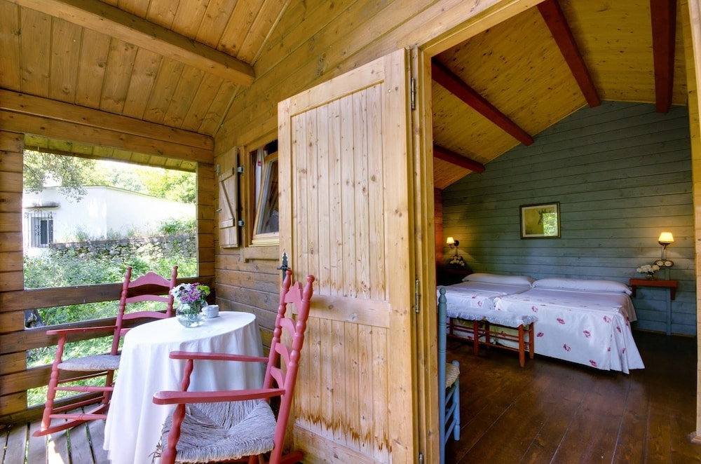 Bungalow (2 people) photo 2