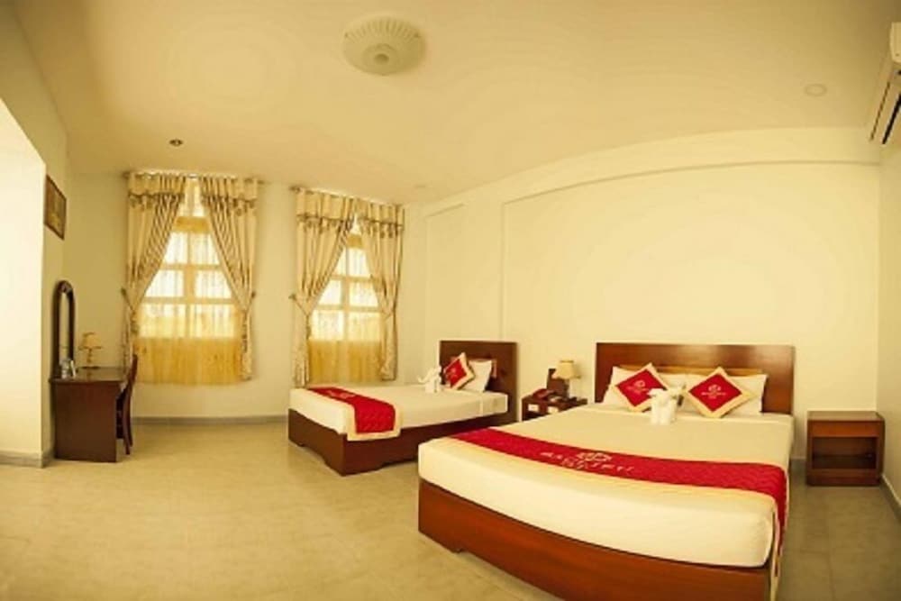 Premium Suite - Photo 1
