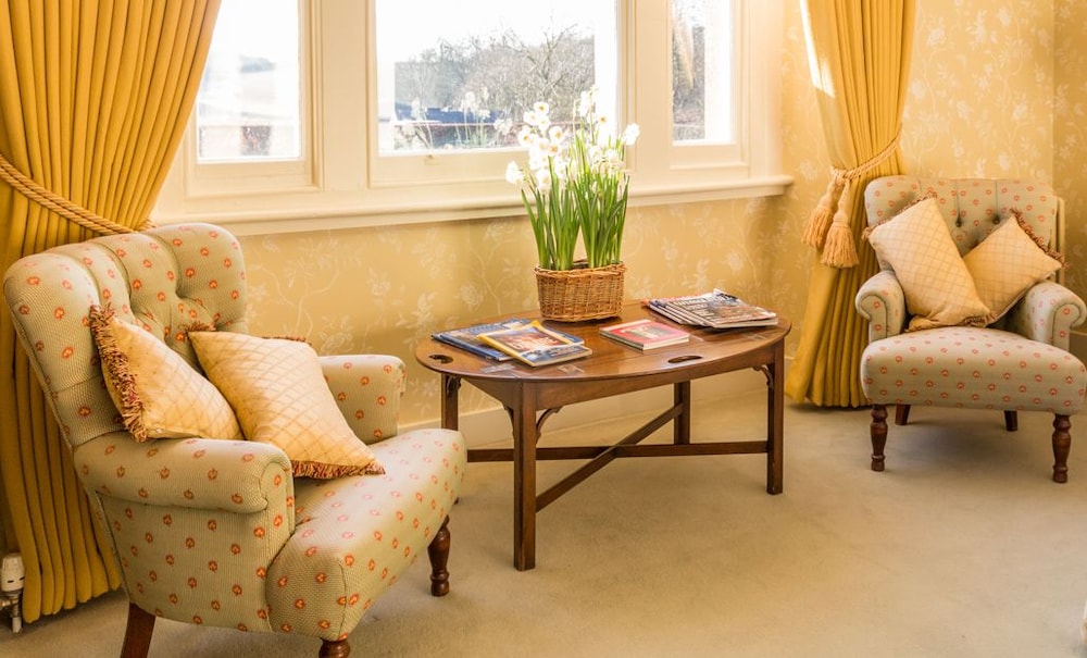 Luxury Double Room, Garden View (Walnut) photo 2