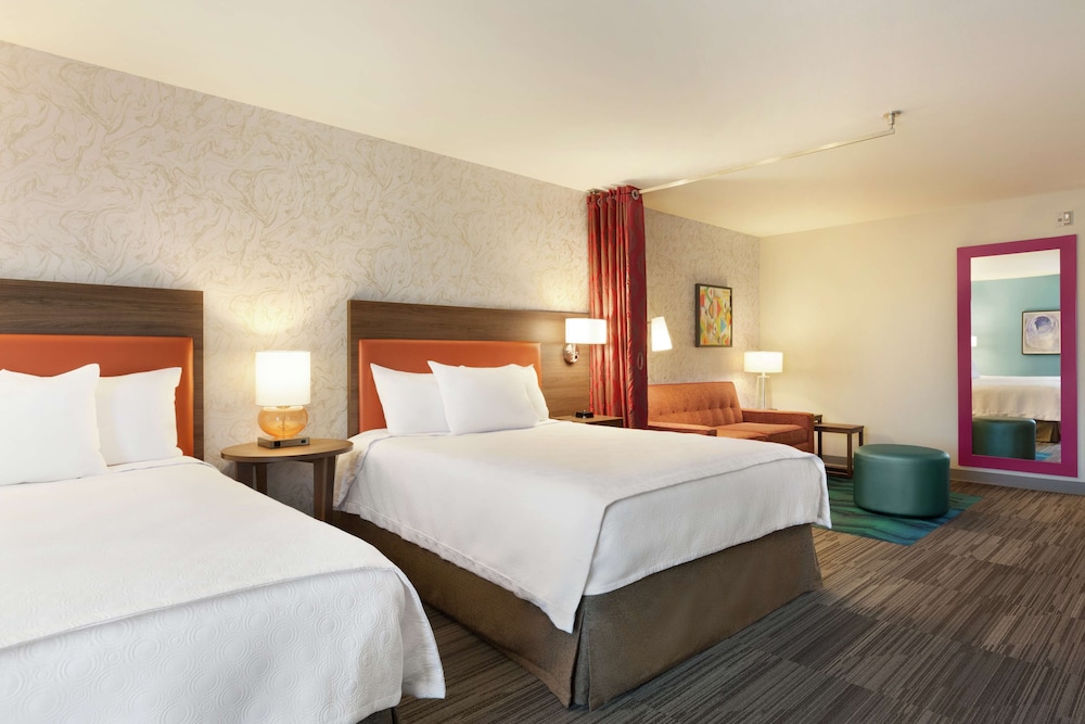 Studio, 1 King Bed, Accessible, Bathtub