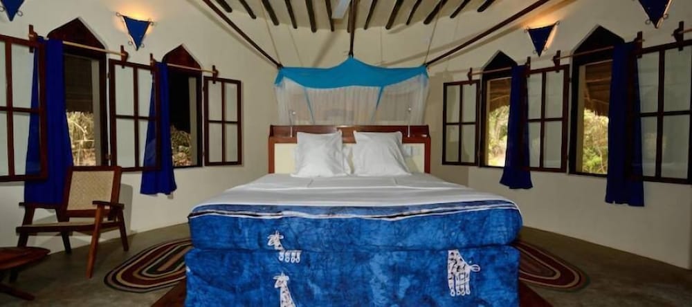 Back Row Sea View Villa photo 2