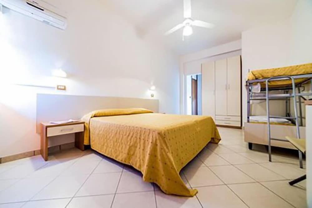 Quadruple Room, Balcony photo 1