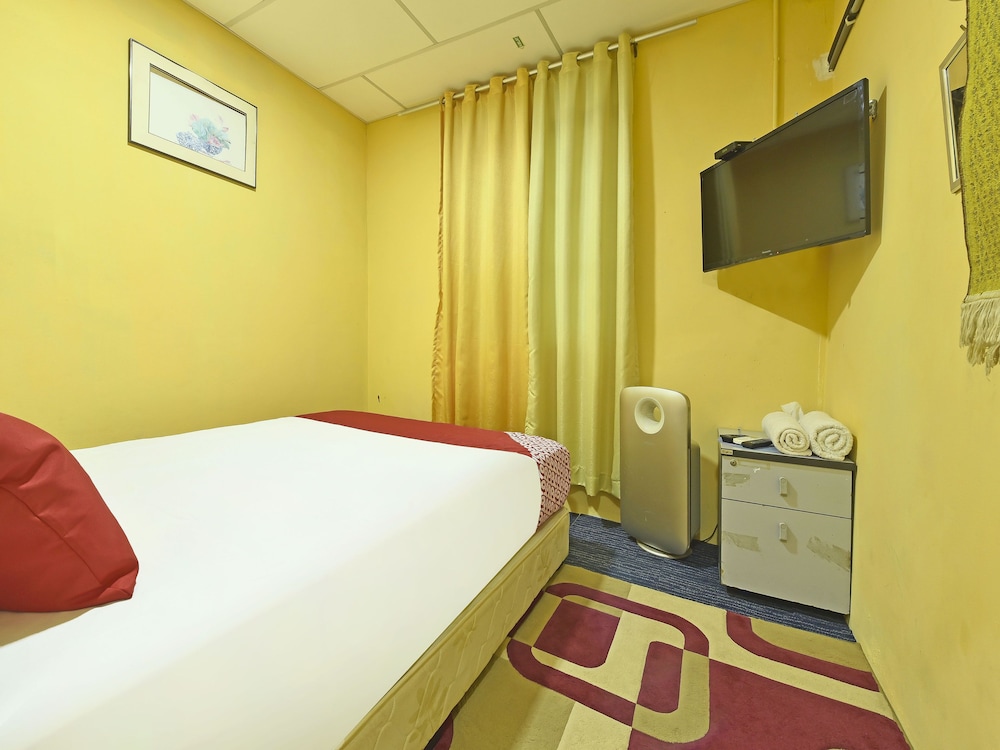Deluxe Double Room, 1 Queen Bed photo 2