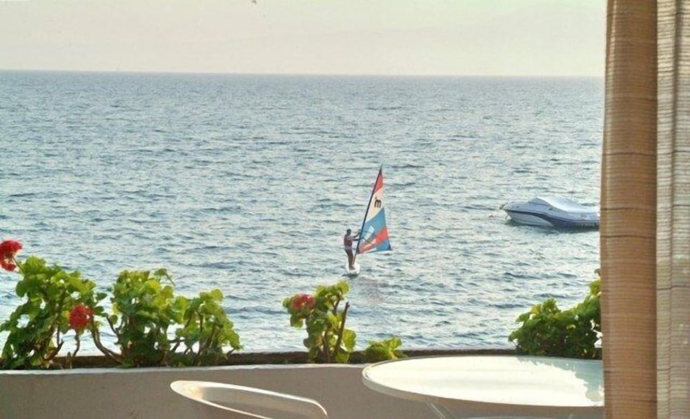 Apartment, 2 Bedrooms, Sea View photo 3