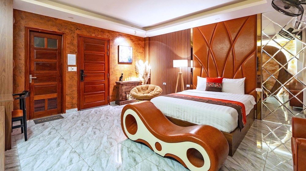 Double Room, City View