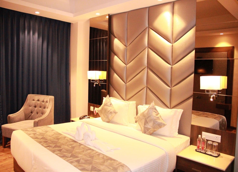 Premier Room, 1 Double Bed - Photo 7