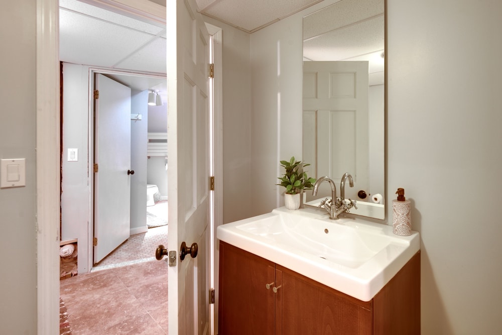 House (Multiple Bedrooms) photo 3