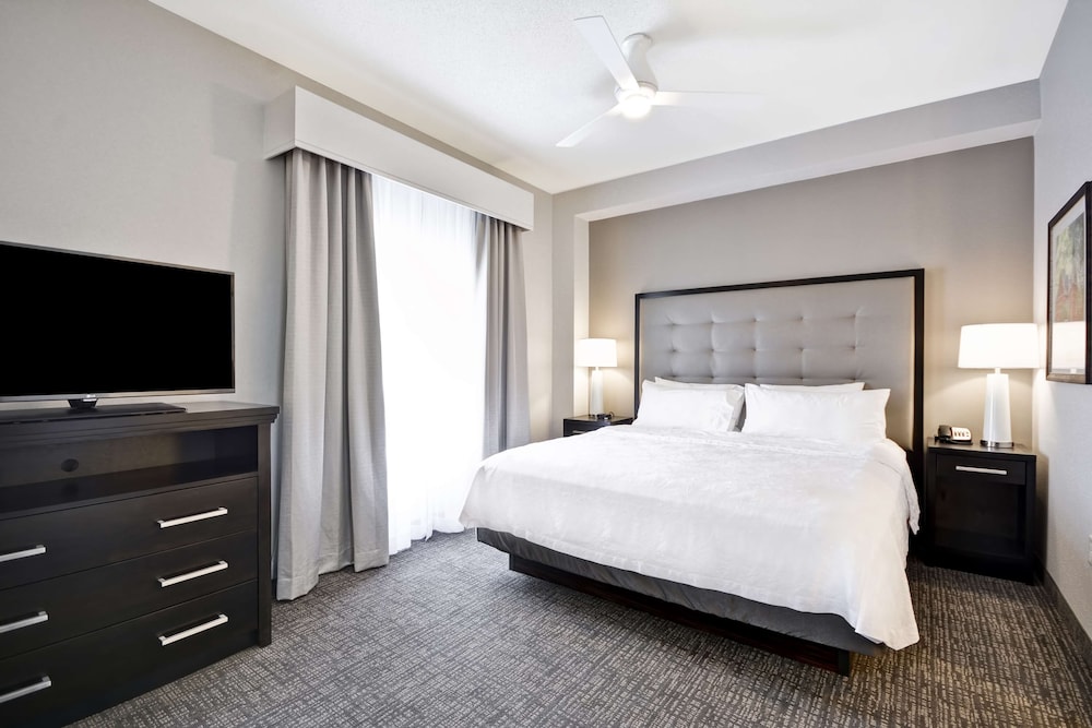 Studio Suite - Photo 3