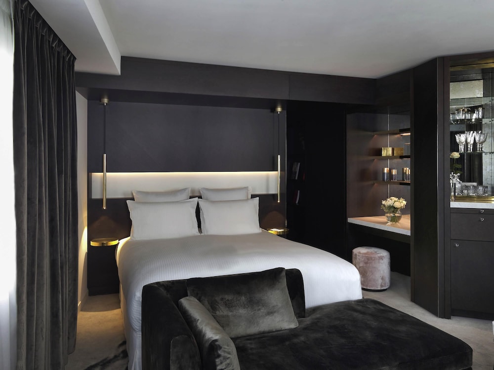 Signature Suite, 1 King Bed (Ebene Executive)