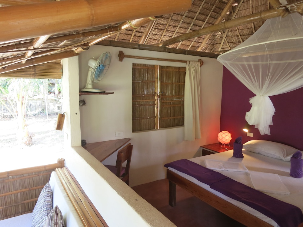 Honeymoon Cabin, 1 Bedroom photo 2