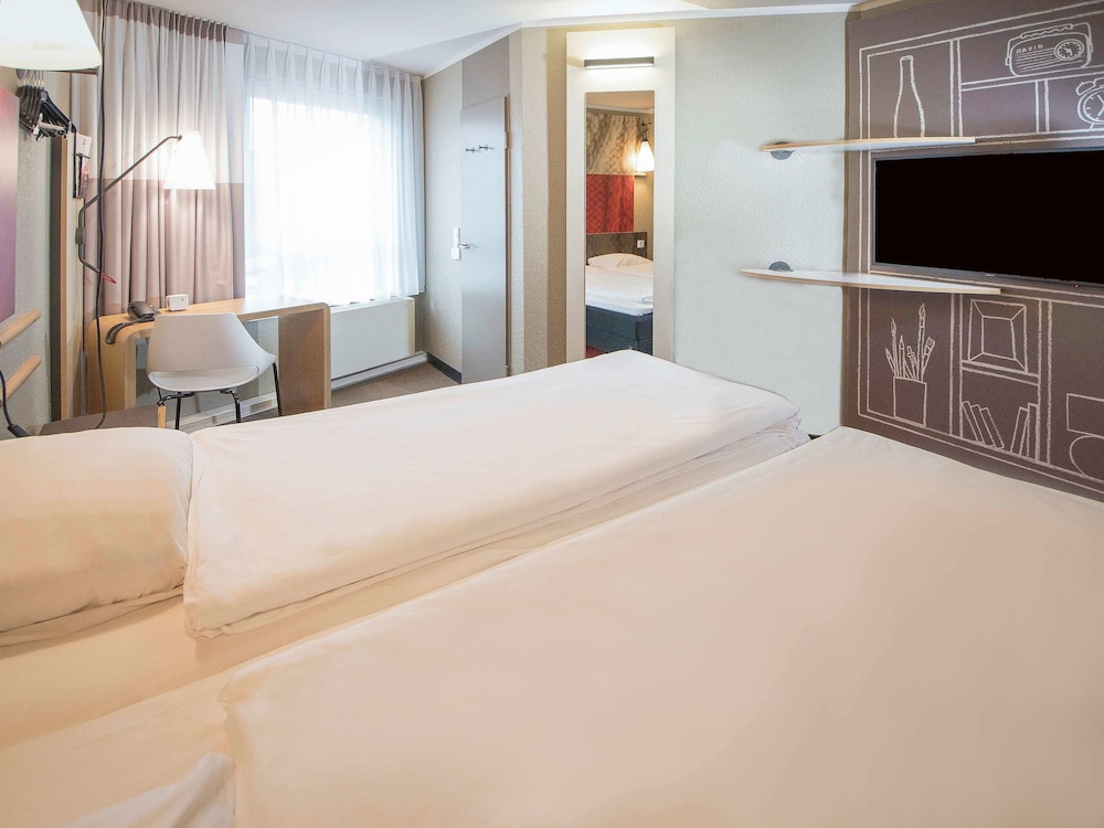 Room, 1 Double Bed (New Sleeping Comfort Concept) - Photo 8