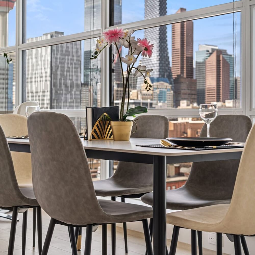 DT Upscale Corner Unit Tower Views Free Parking, Billede 22