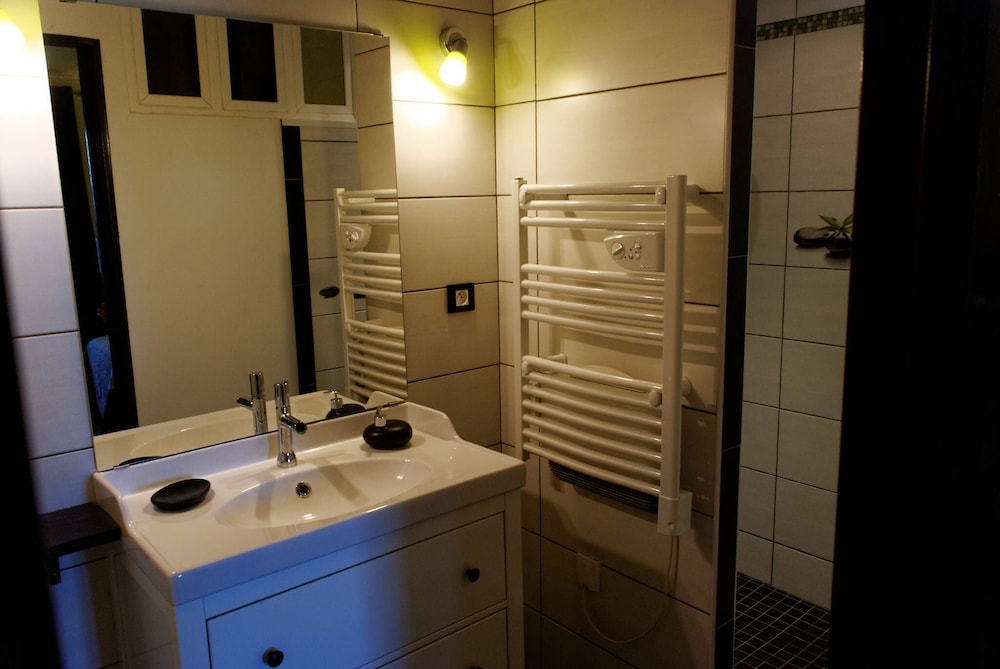 Quadruple Room, Ensuite (La réserve à grains) - Photo 7