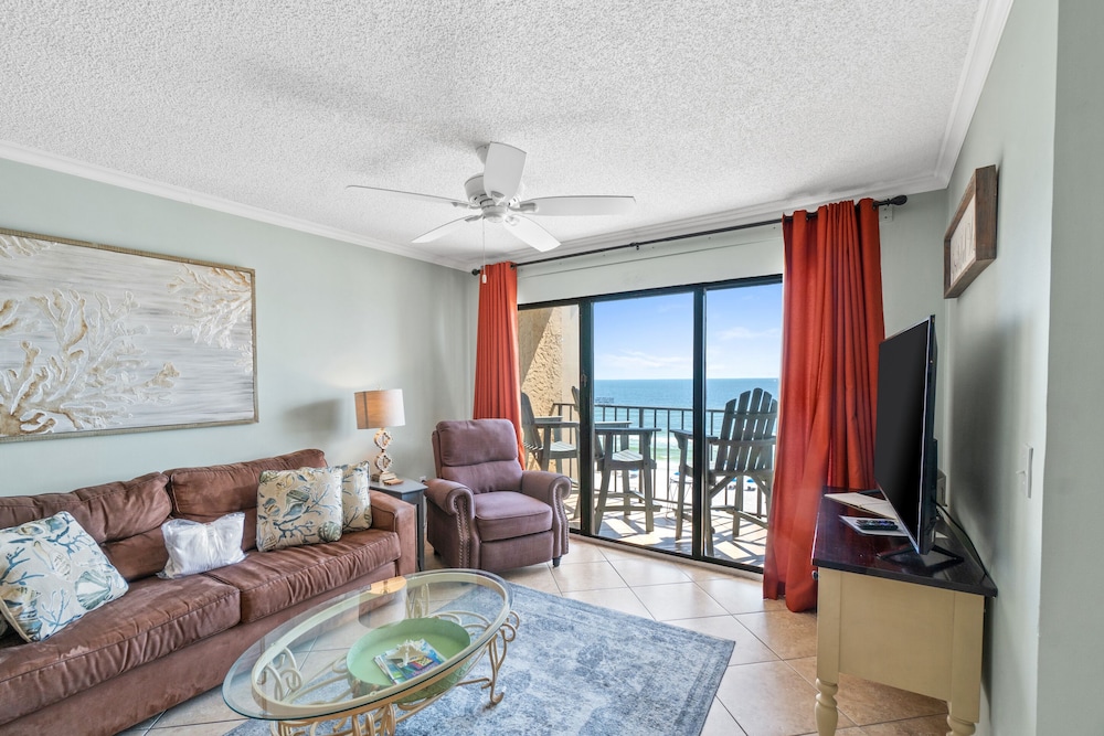 Condo, 2 Bedrooms, Ocean View (702A)