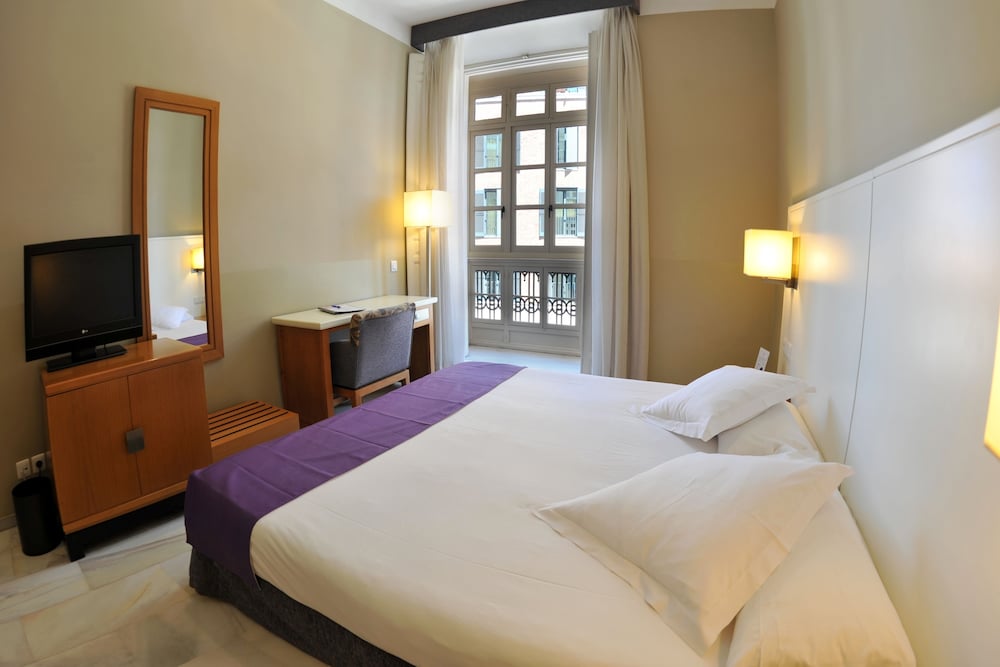 Superior Double Room - Photo 11