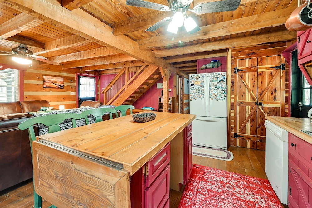 House (4 Bedrooms) photo 2