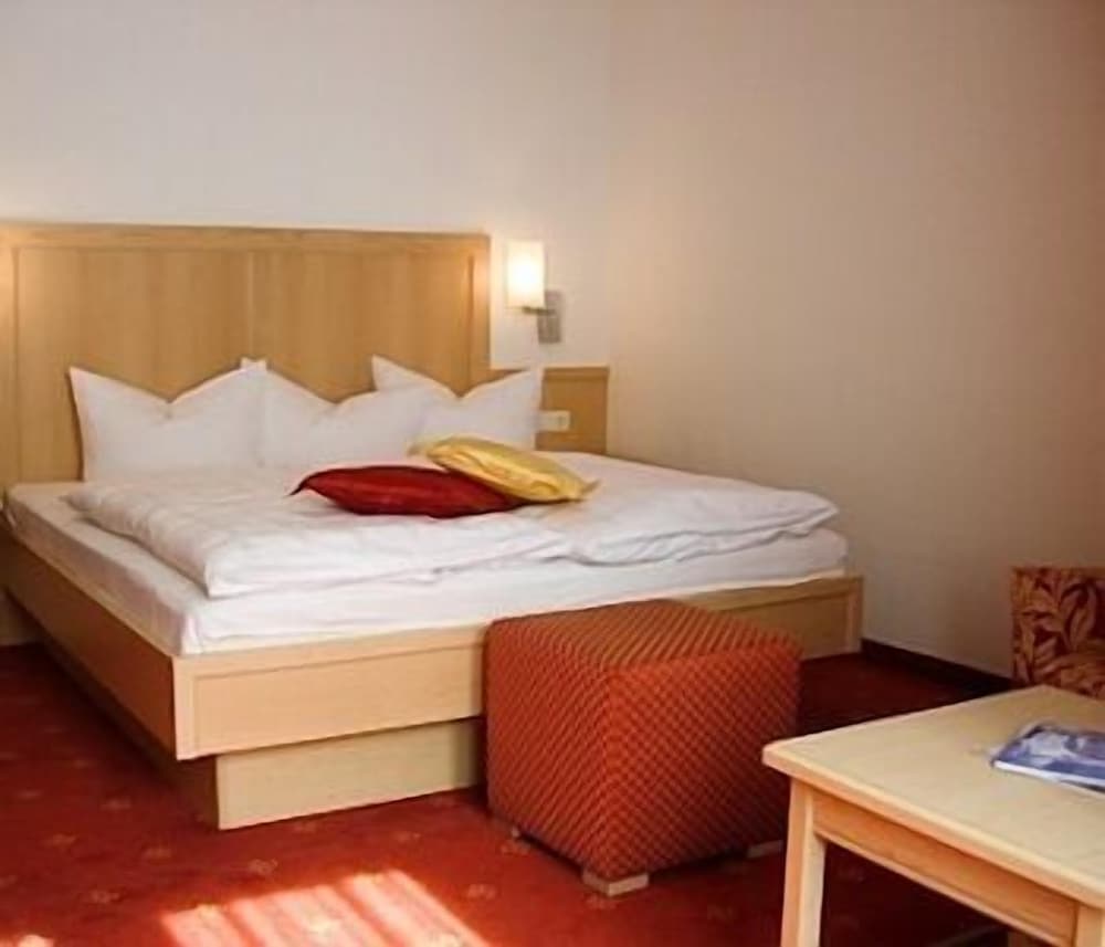 Standard Double Room photo 3