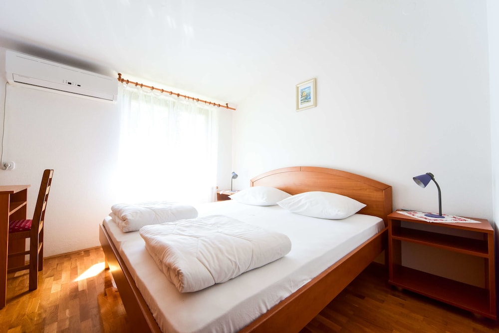 Duplex, 2 Bedrooms, Terrace photo 1
