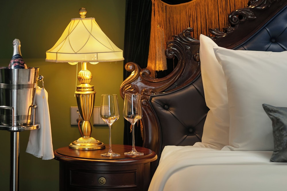 Executive Room photo 3