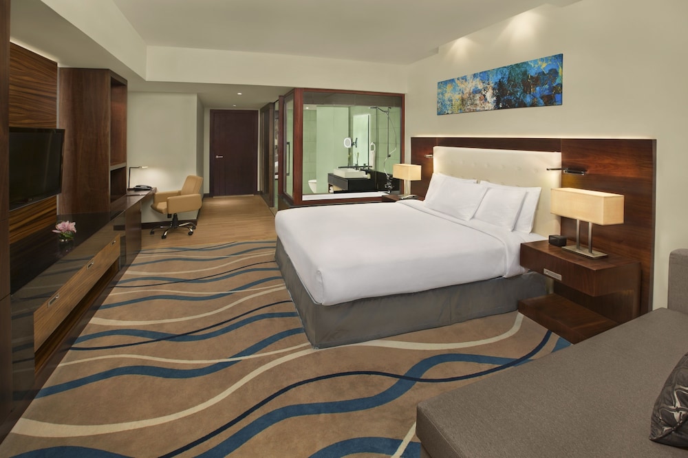 Room, 1 King Bed photo 2