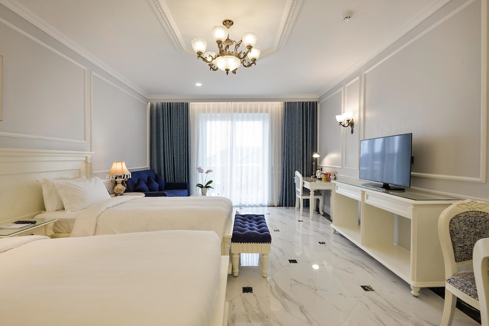 Premium Deluxe Twin Garden View