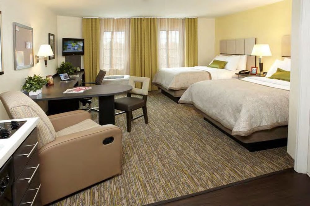 Studio Suite, 2 Queen Beds, Accessible (Tub) photo 1