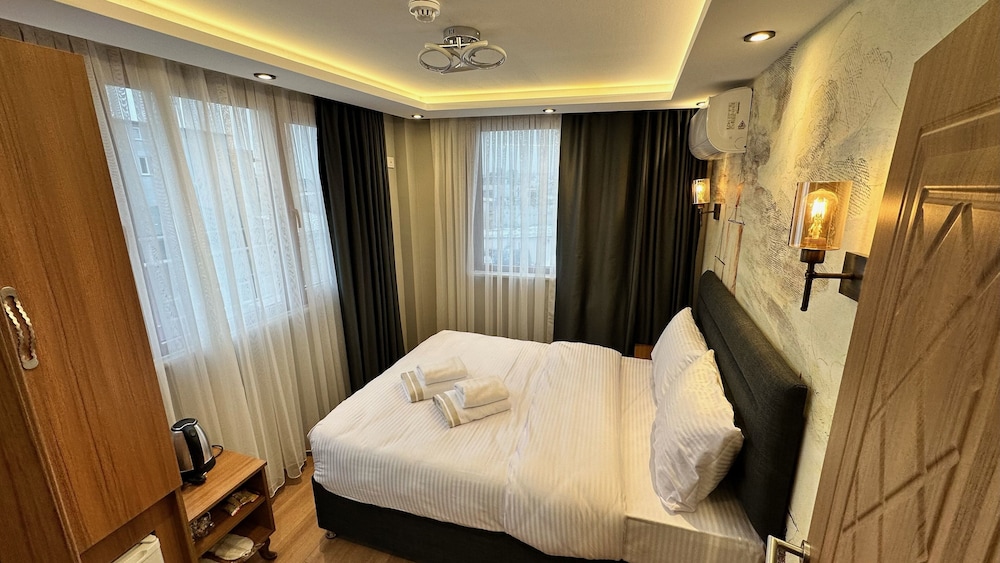 Luxury Double Room photo 2