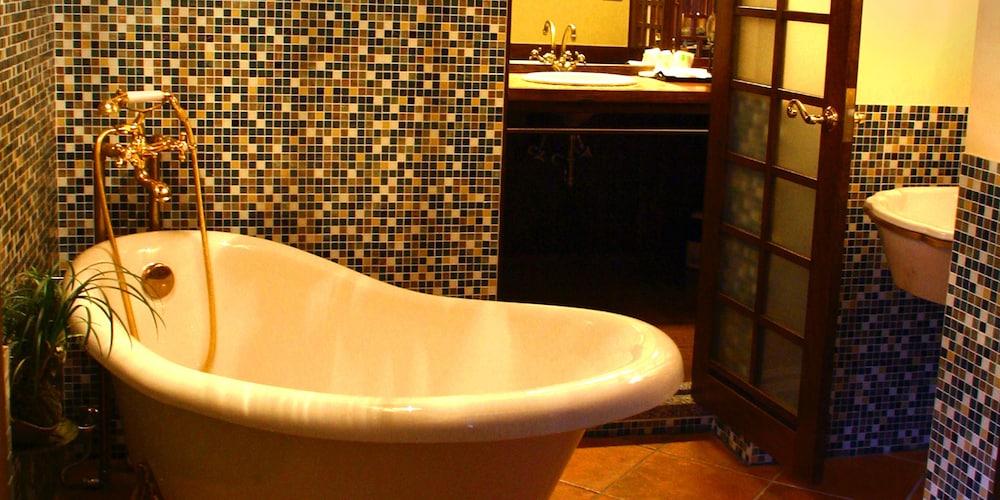 Superior Suite with Tatami Area and Terrace - Non Smoking photo 2