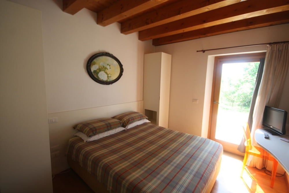 Double or Twin Room (2) - Photo 1