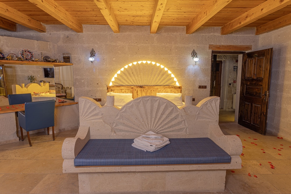 King Suite photo 2