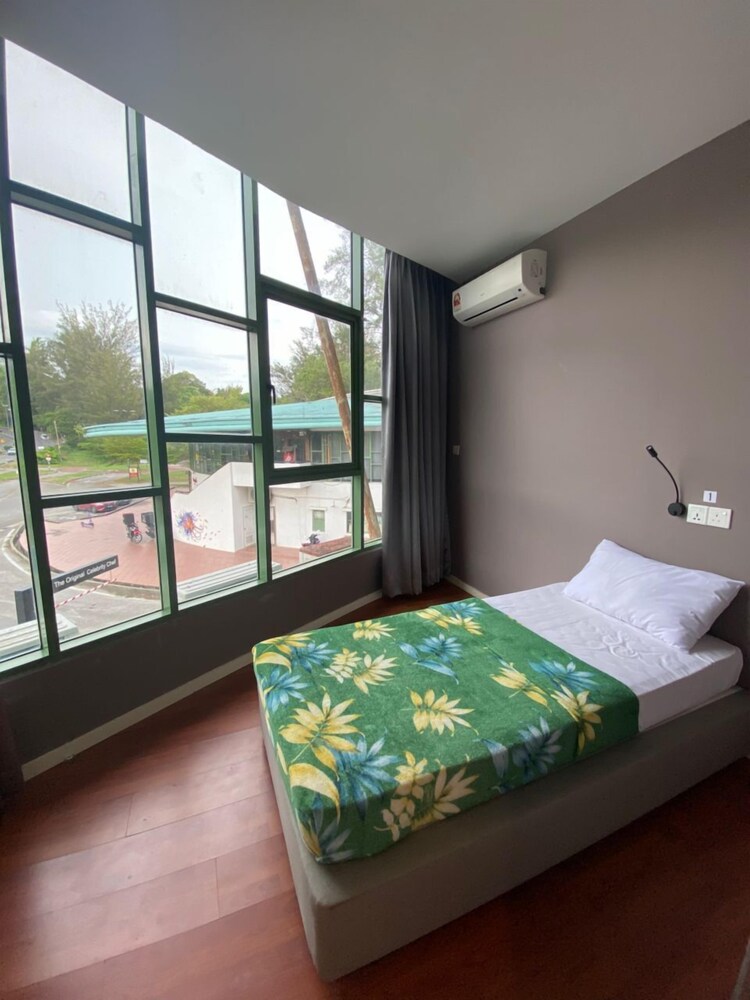 Superior Single Room, City View photo 1
