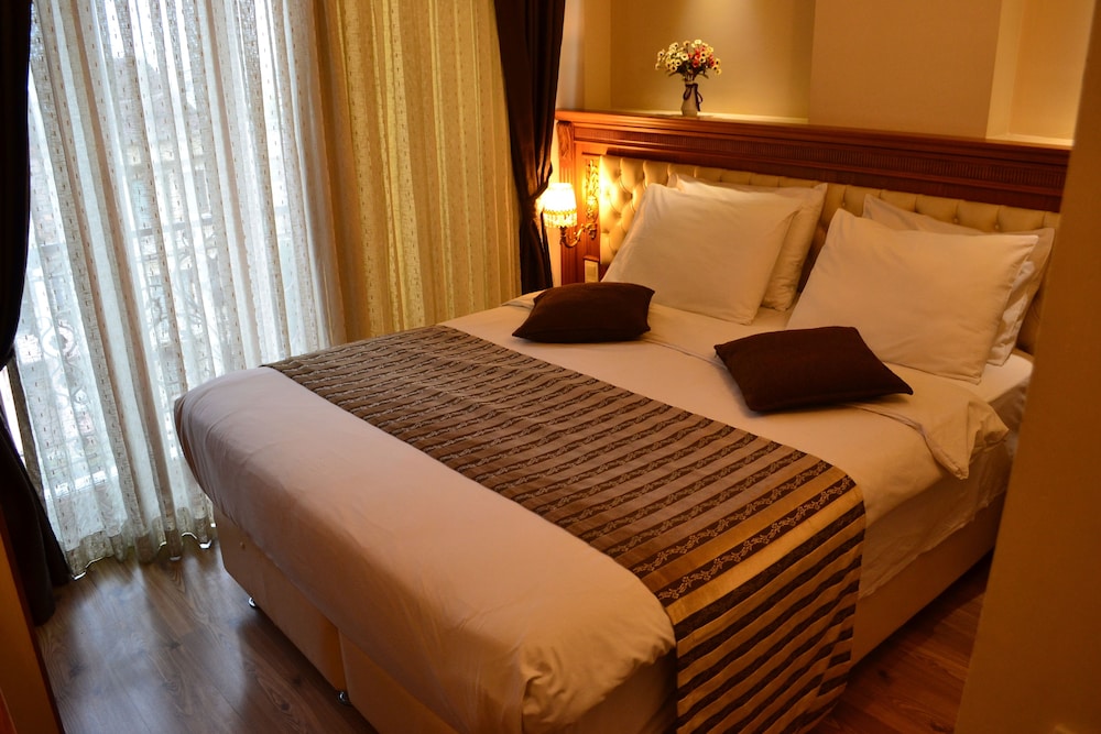 Standard Double Room photo 2