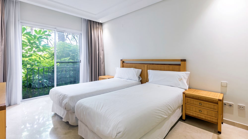 Deluxe Apartment, 3 Bedrooms, Garden Area