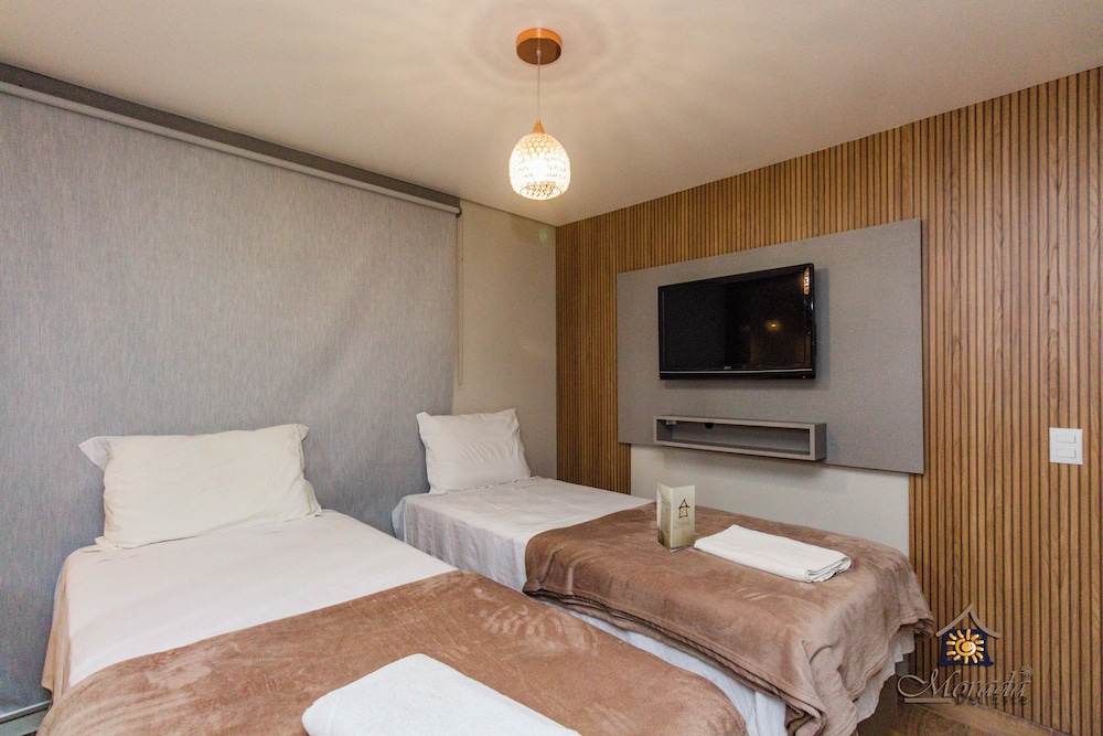 Deluxe Quadruple Room photo 2