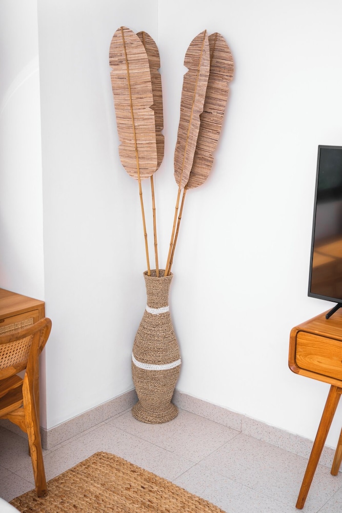 Comfort Apartment, 1 King Bed, Ground Floor