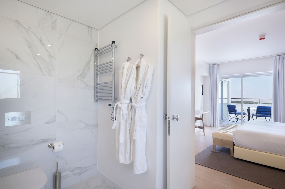Available room