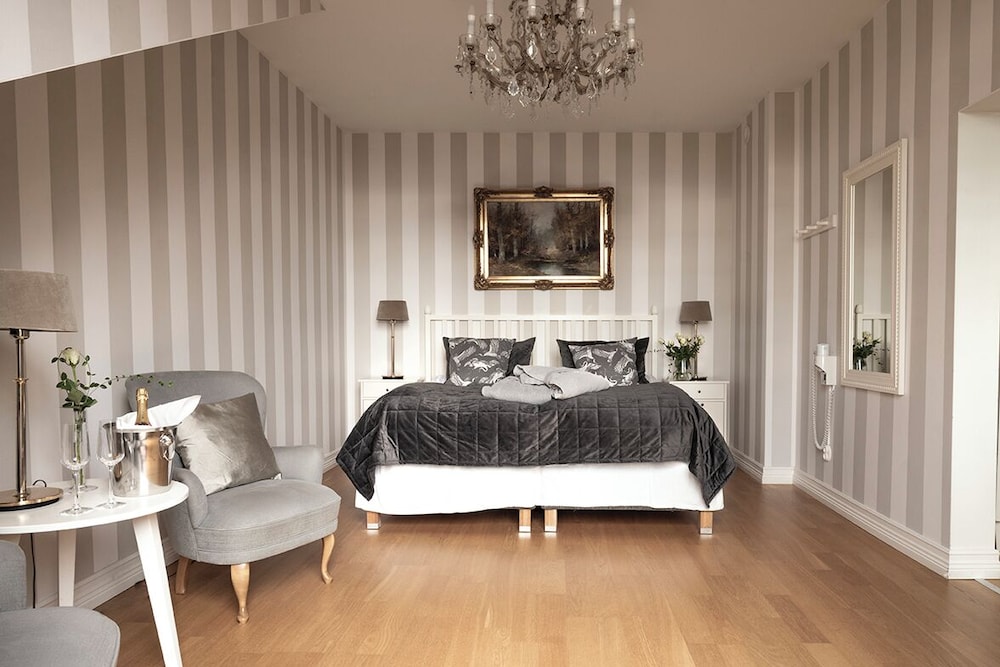 Standard Suite photo 1